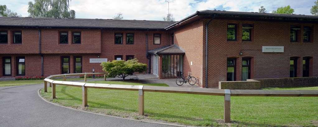 De Vere Horsley Estate East Horsley Phòng bức ảnh